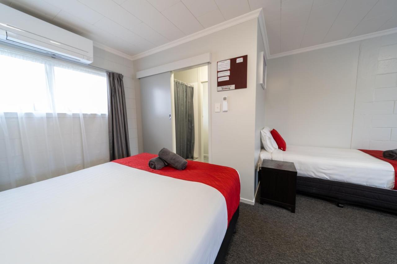 Kensington Motel Whangarei Zewnętrze zdjęcie